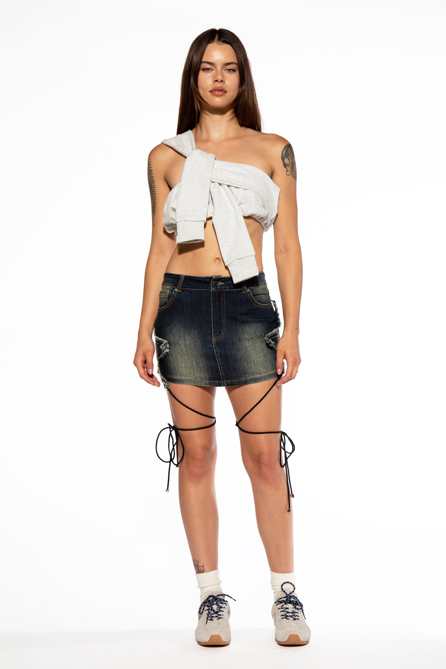 Star Patch Strap Denim Mini Skirt