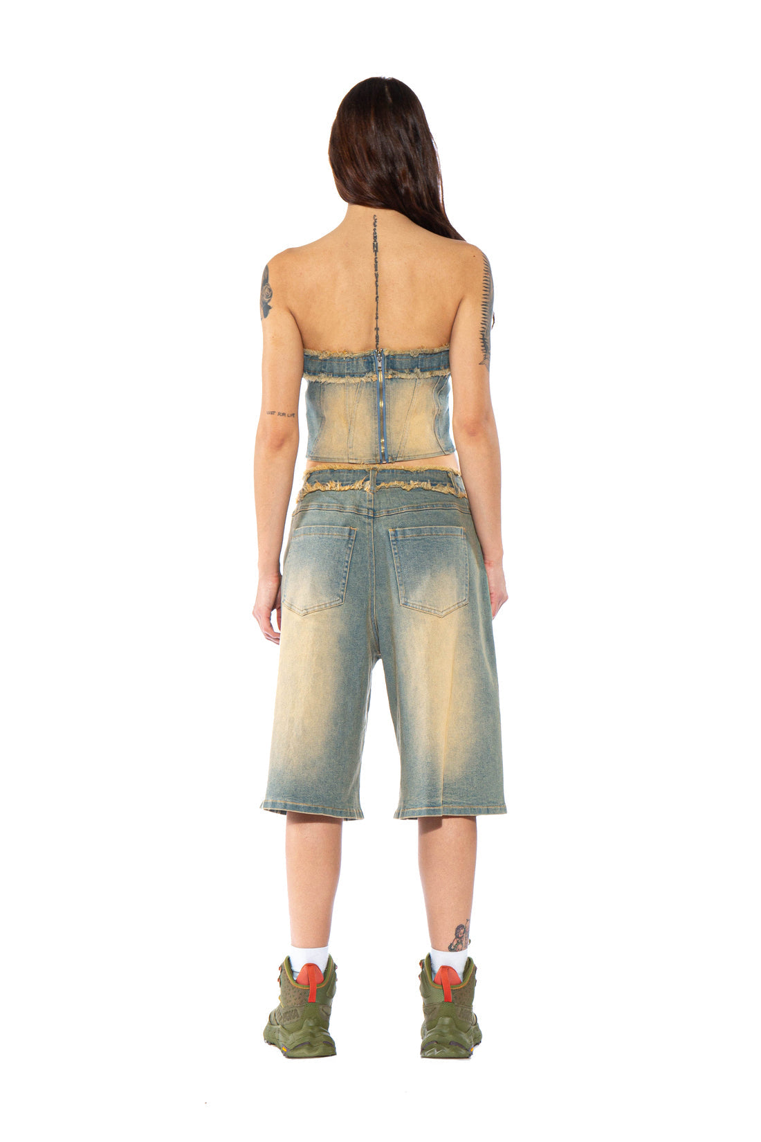 Vintage Wash Frayed Bermuda Jorts