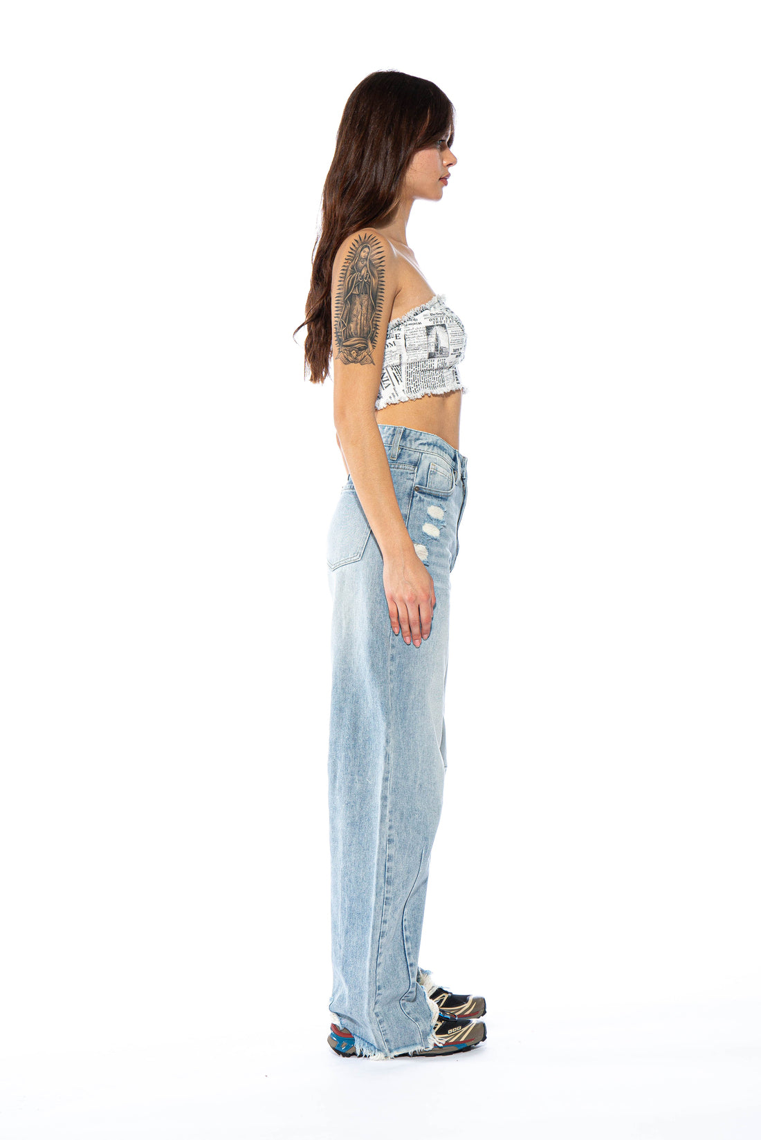 Ripped Frayed Hem Barrel Jean