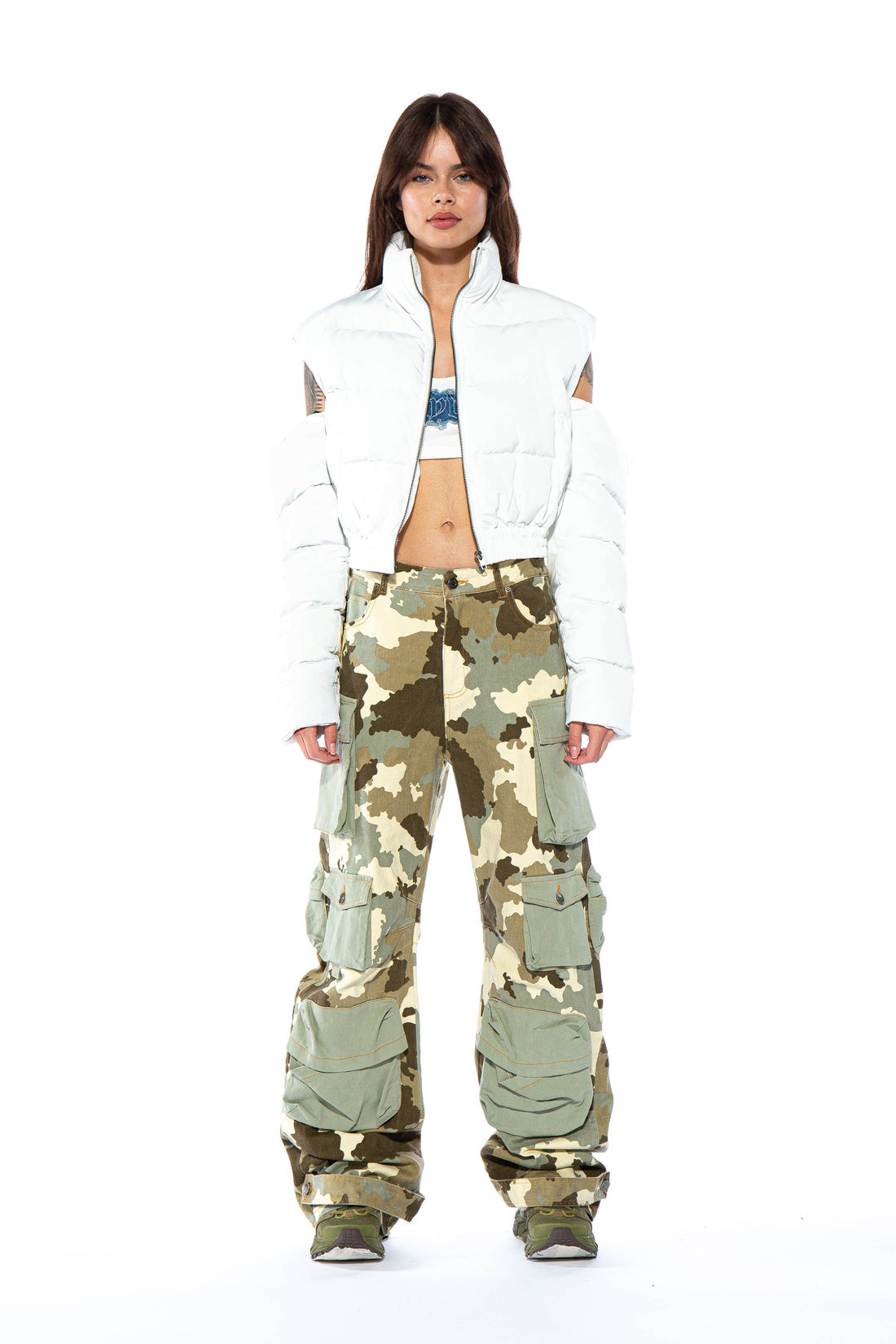 CUT OFF SHOULDER PUFFER JACKET